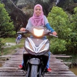 Aina Azmi profile icon