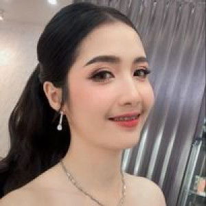 Nueng Sriamporn profile icon