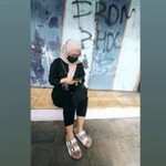 Noviana Kurniasih profile icon