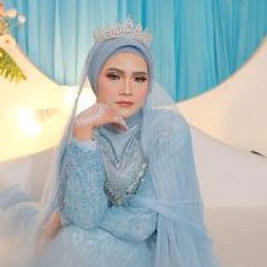 Ayu Septieni profile icon