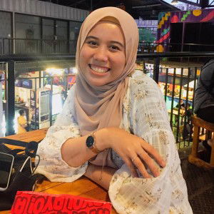 Nik Nurjihan Nisrina profile icon