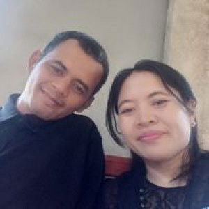 Ros Sia Martika profile icon