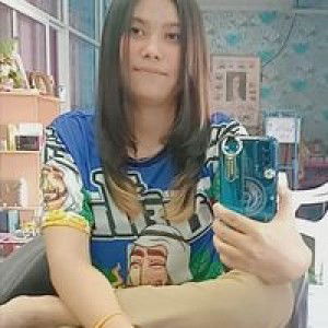 น้องปุ้ย คนเหนือ เมืองรถม้า profile icon