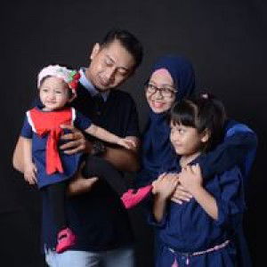 Fia Pratiwi Dwi Susanti profile icon