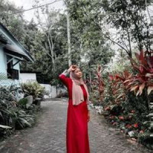 Lia Dwi profile icon