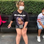 ขวัญ อุษา profile icon