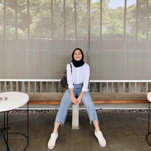 Nurul Izzati profile icon