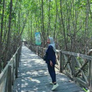 Sandrina 24 profile icon