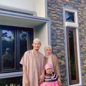 Nuriyah Uma profile icon