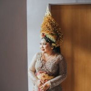 Dyan Dharmayanti profile icon