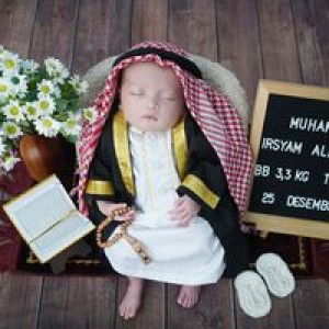 Tita Sari profile icon