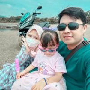 Aziez Feebi profile icon