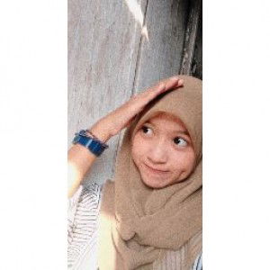 Erwida Astutik profile icon