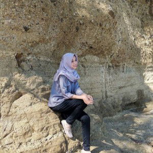 Rosalia Indah profile icon