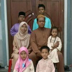 Nur Hidayah profile icon