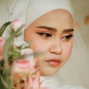 Nur'ainee Ba-ou profile icon