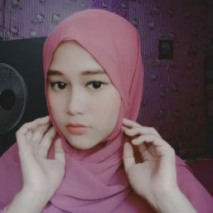 Lilis Apriani profile icon