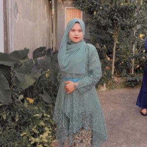 Aqhsyaina Syarrin profile icon