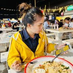 เฟิ ง. profile icon