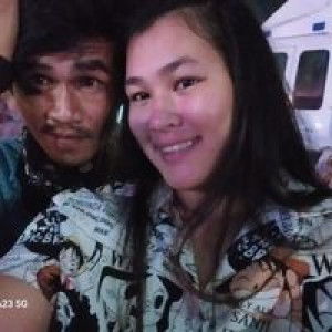 รุ่ง'น่ะ เอ้อ' profile icon