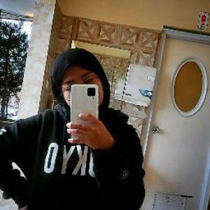 Herlina Agustin profile icon