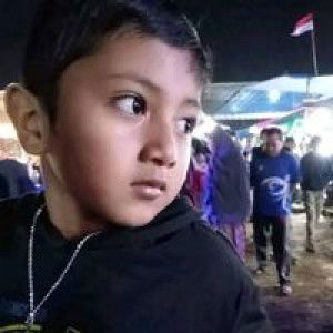 Moms Aqilzikri profile icon