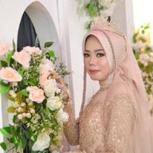 Cucu Rina profile icon