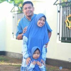 Rina Pujiana Lestari profile icon