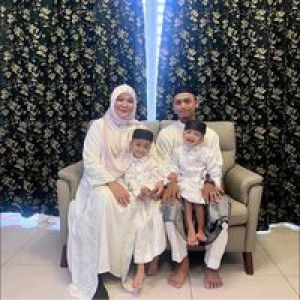 Puteri Dayana profile icon