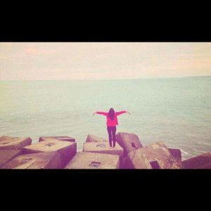 fitri vickyamelia profile icon