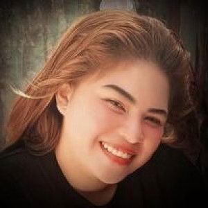 RE Hina profile icon