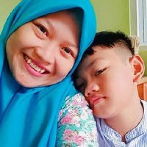 Siti Romlah profile icon