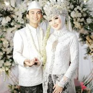 Vina Nur Fadhila profile icon