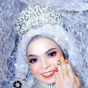 Eka Indri profile icon