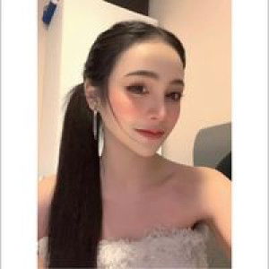 มิ นิ' profile icon