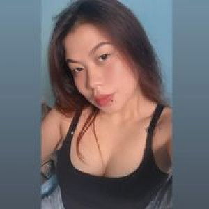 Rona Claros profile icon