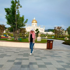 Yuyun Wahyuni profile icon