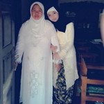 Riski Yanti profile icon