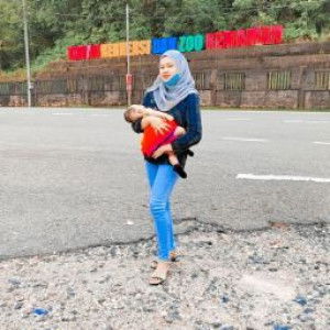 Nur Ain Farhana profile icon