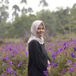 Putri Sekarsinung profile icon