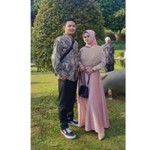 Putri Elya profile icon