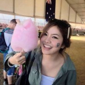 Tasha Yok profile icon