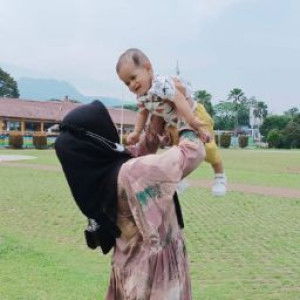 Siti Hujaemah profile icon