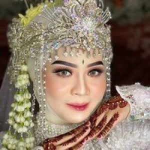 Evi Yani Rusman profile icon