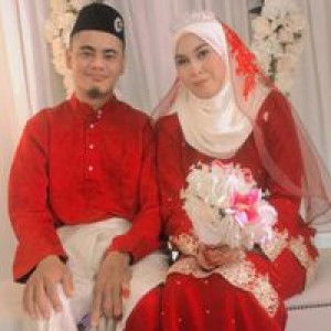 Cikk Izah profile icon