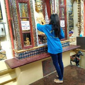 Lady Lainoy profile icon