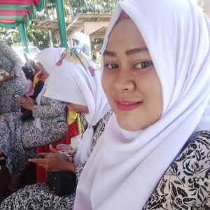 Novita Surya Novi profile icon