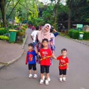 Sovia Noviani profile icon