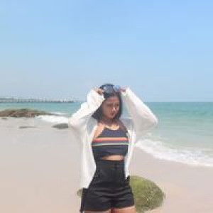 Fon Suthasin profile icon