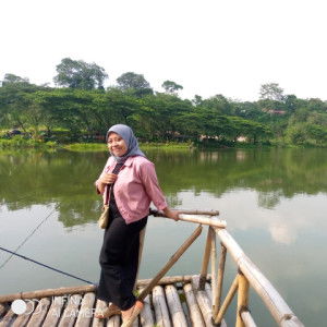 Fitria Fitri profile icon